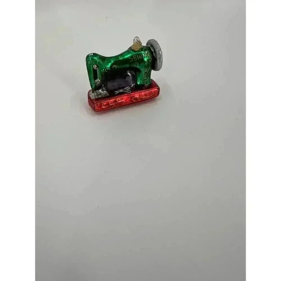 In Box 2002 Dept 56 Tiny Trimmings Glass Ornaments 4 Pc Seamstress Sewing - Picture 16 of 16